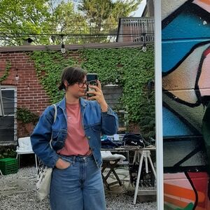 Meet your Posher, Adelaide